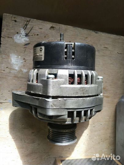 Генератор ваз 2110-2115, Приора, Нива 80, 90А. 14в