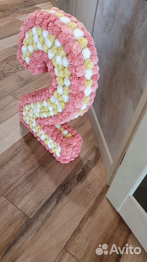 Цифра 2 на день рождения