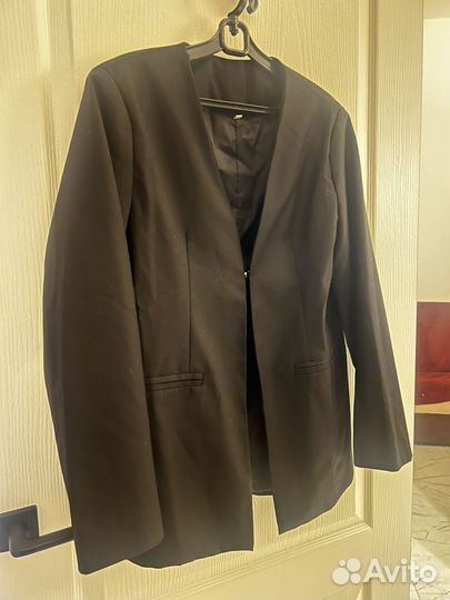 Пиджак женский черный