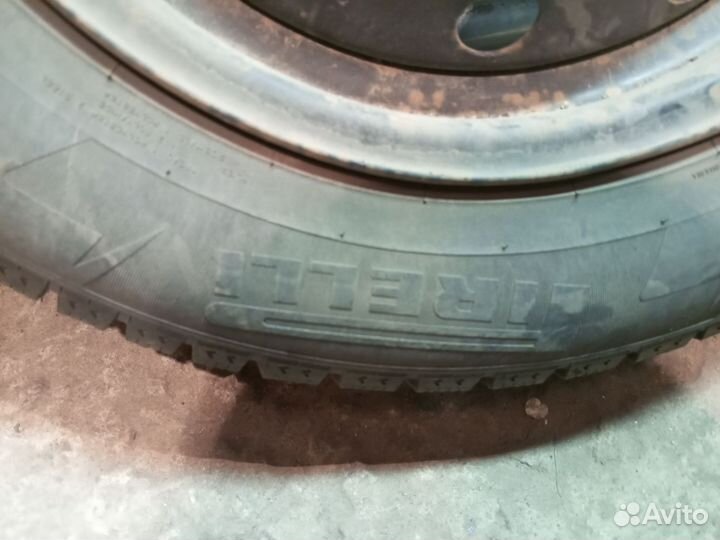 Pirelli Ice Zero 185/65 R15 26W