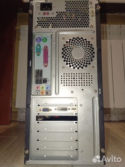 Системный блок / gt740 / Intel E8400 / 4Гб