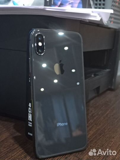 iPhone X, 256 ГБ