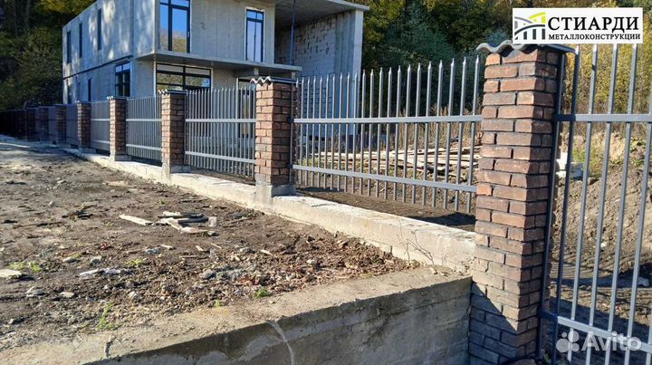 Забор металлический кованый