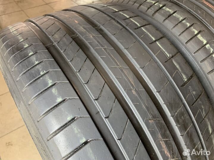 Pirelli P Zero PZ4 285/30 R22