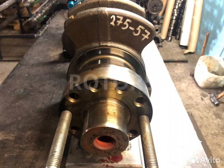 Коленвал Scania 124 R DC12 DT12 DSC12 1743584