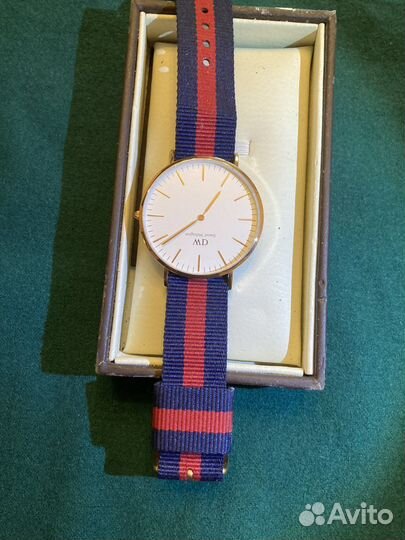 Часы DW Daniel Wellington