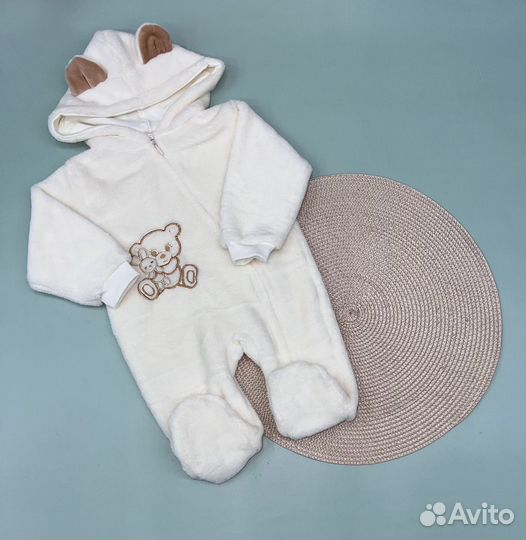 Комбинзон для новорожденого