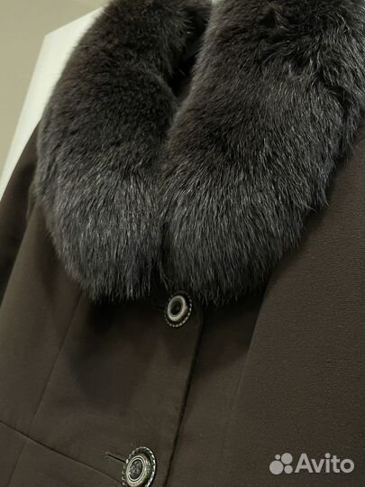 Пальто женское с натуральным мехом