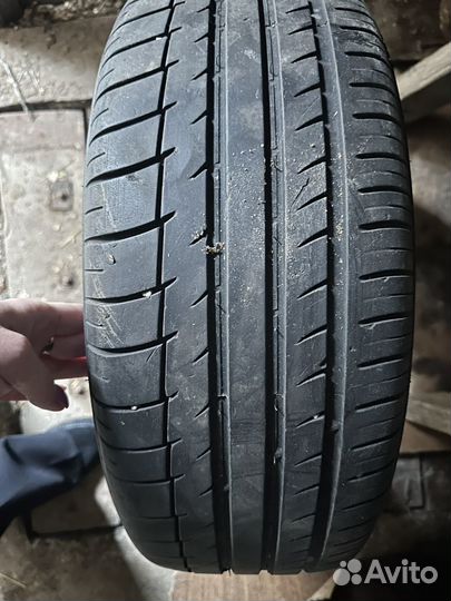 Accelera 651 195/45 R5