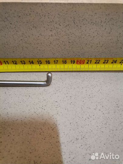 Крючки вешалки