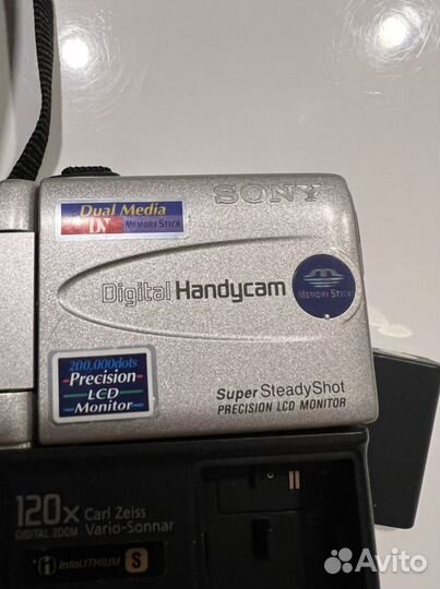 Видеокамера sony DCR PC3 E