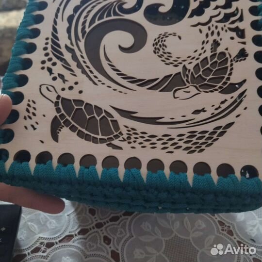 Вязаные корзинки с крышкой