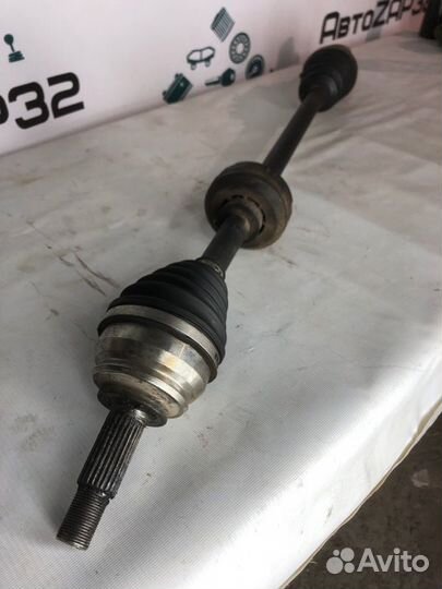 Привод передний правый Лада Ларгус 11189 2019