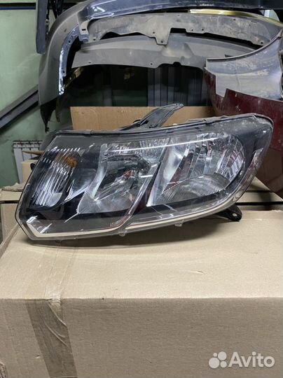 Фара левая LADA Largus FL