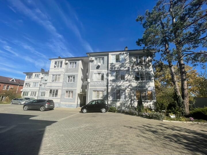 1-к. квартира, 44 м², 3/3 эт.