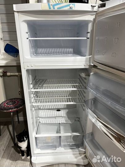 Холодильник indesit бу