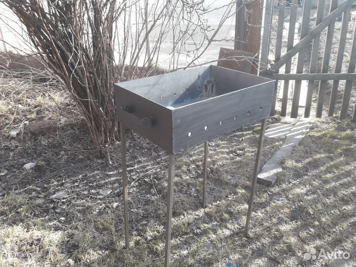 Коптильни, мангалы и многое другое