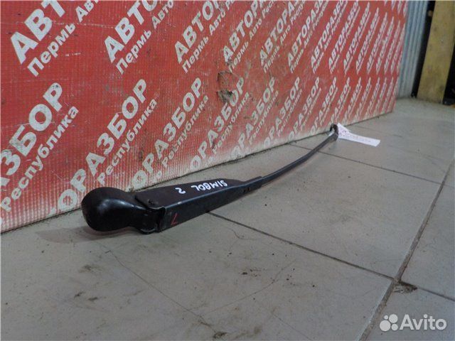 Поводок дворника левый Renault Symbol LB0K K4JA712