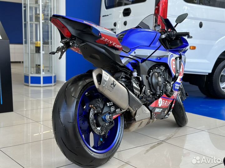 Yamaha YZF-R1