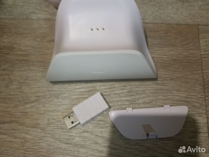 Геймпад 8bitdo ultimate 2.4G беспроводной розовый