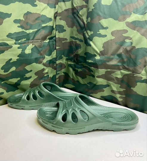 Тапочки казарменные