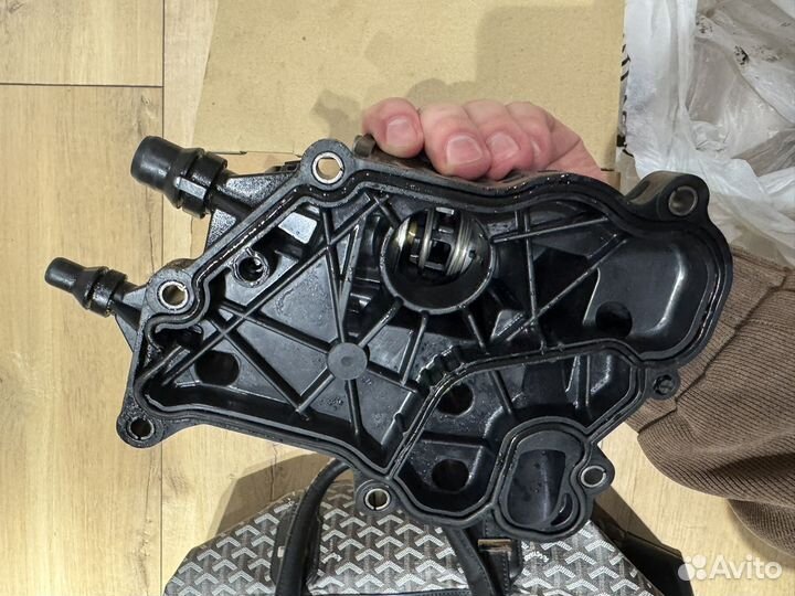 Корпус термостата bmw b57s