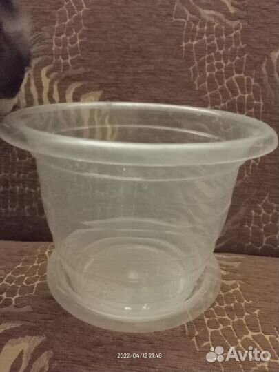 Горшок пластик прозрачный 2л. б/у