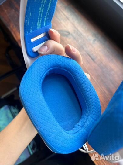 Игровые наушники Logitech G335