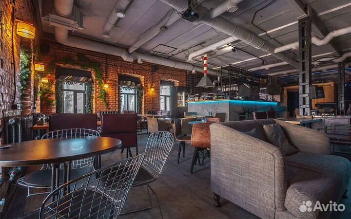 Киберспортивный лаунж бар кафе