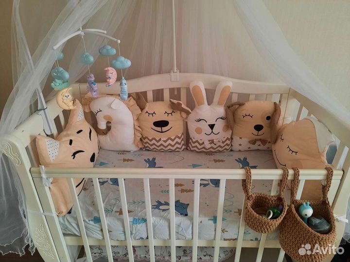 Бортики и балдахин