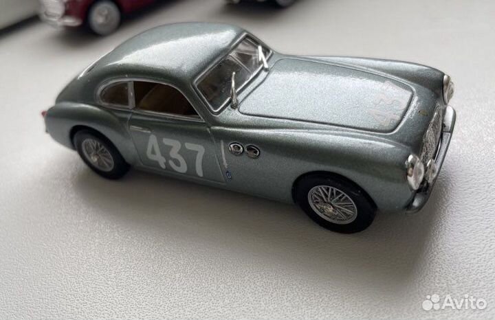 Starline Models 1:43