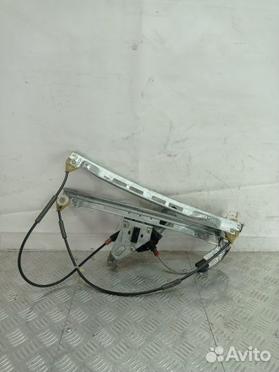 Стеклоподъемник передний правый Peugeot 206 рест