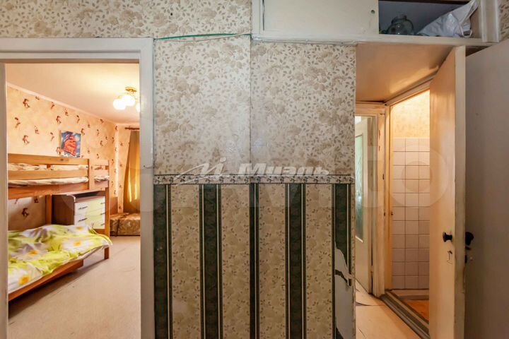2-к. квартира, 50 м², 3/9 эт.