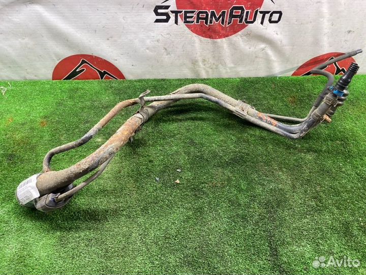 Горловина топливного бака Toyota Prius ZVW55