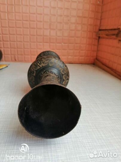 Ваза бронзовая, ручная работа, привезина из Индии