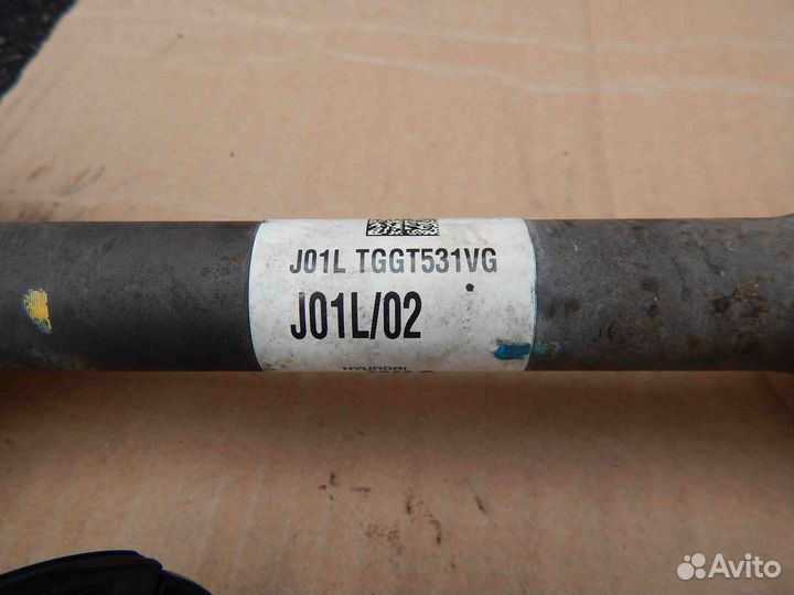 Полуось передняя правая (приводной вал, шрус) Hyun