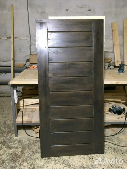 Двери: входные, в баню, межкомнатные и др