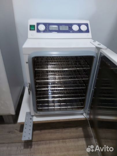 Сухожар, стерилизатор инструментов Ферропласт 10