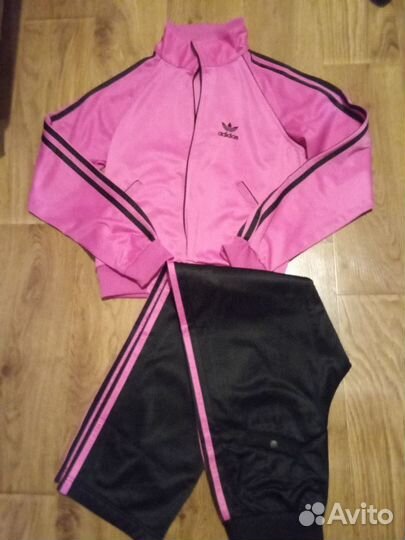 Спортивный костюм adidas