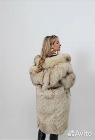 Шуба из песца белая vintage