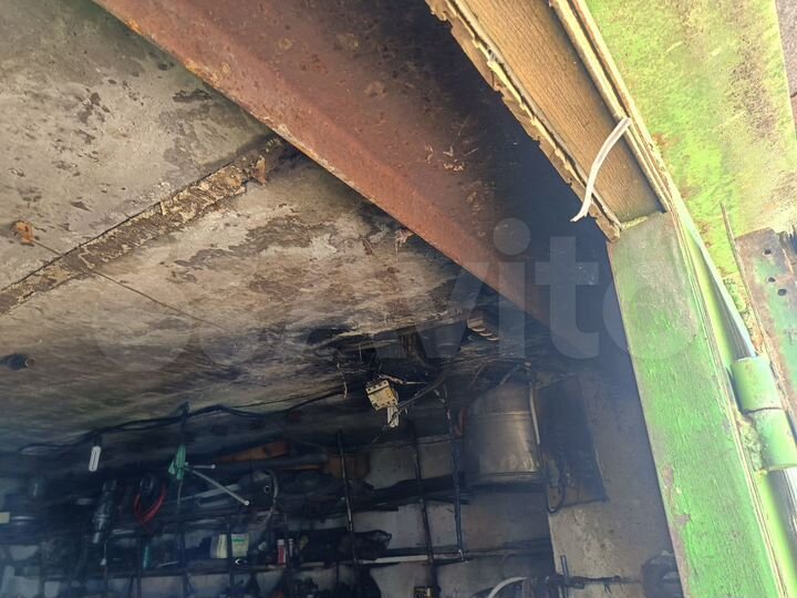 Гараж, > 30 м²