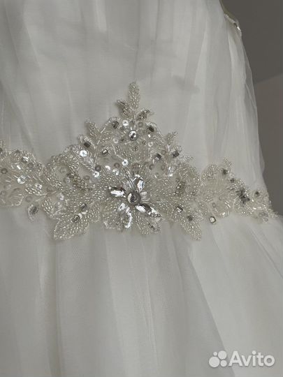 Платье свадебное