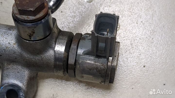 Рампа топливная Volvo S90, 2018