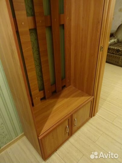 Прихожая б/у