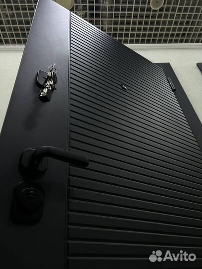 Дверь входная