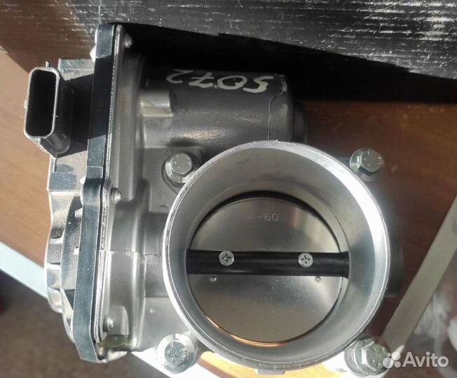 Дроссельная заслонка F4R