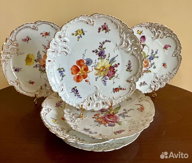 Антикварная тарелка. Цена за одну. Numphemburg