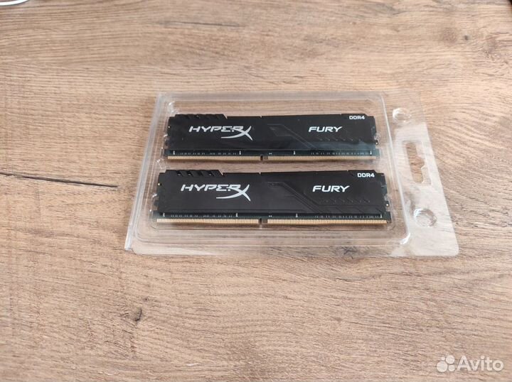 Память Kingston HyperX Fury Black CL16 DDR4 32GB