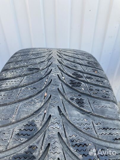 Goodyear UltraGrip Ice+ 205/55 R16