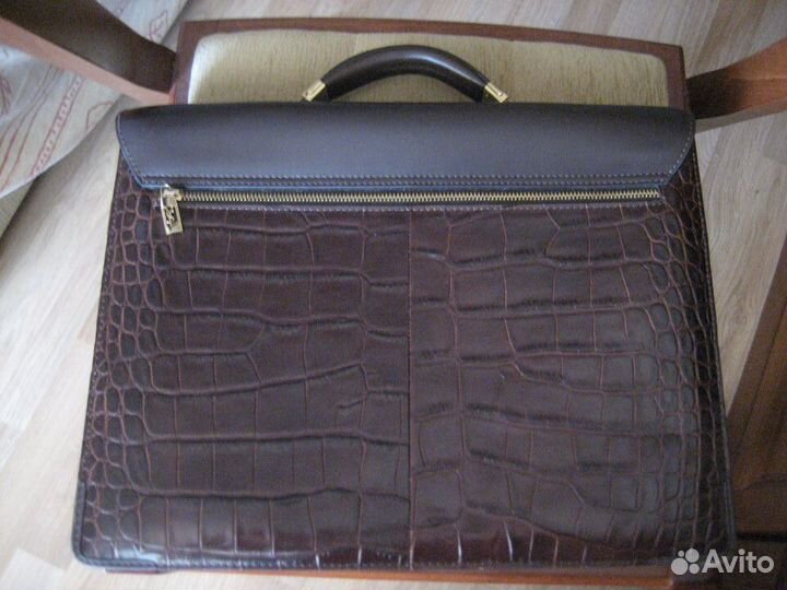 Мужской кожаный портфель